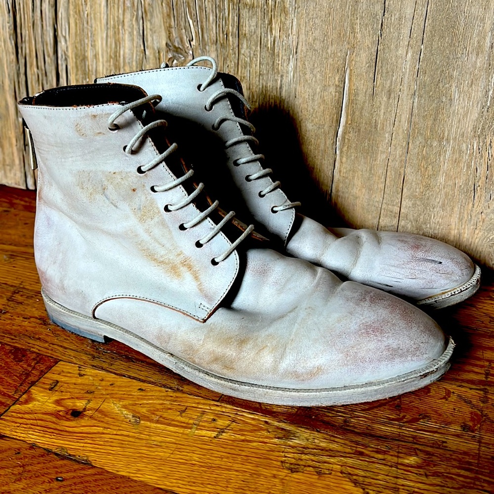 Marsèll Distressed White Boot in 39.5